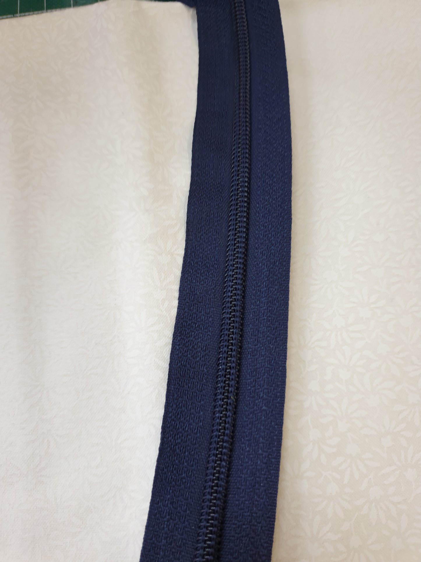 Endlos Reißverschluss in dunkel  blau