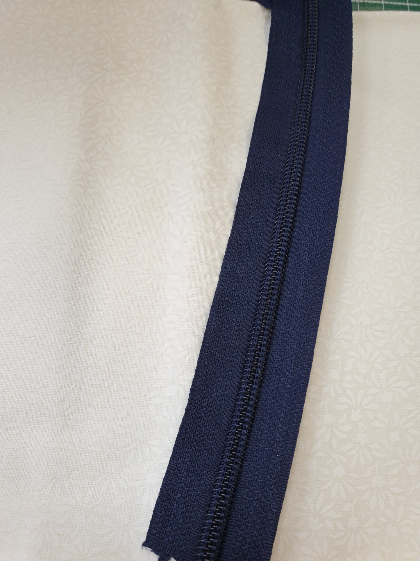 Endlos Reißverschluss in dunkel  blau